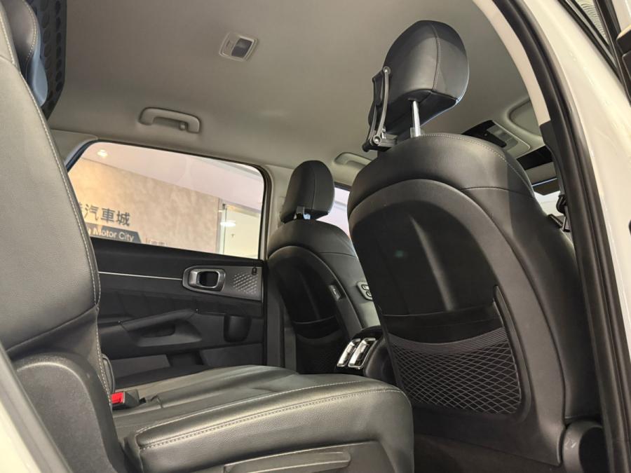 SORENTO ＤIESEL - Image 5